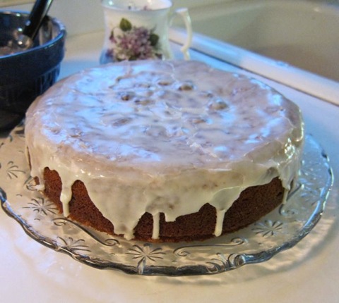 Treacle sponge on platter